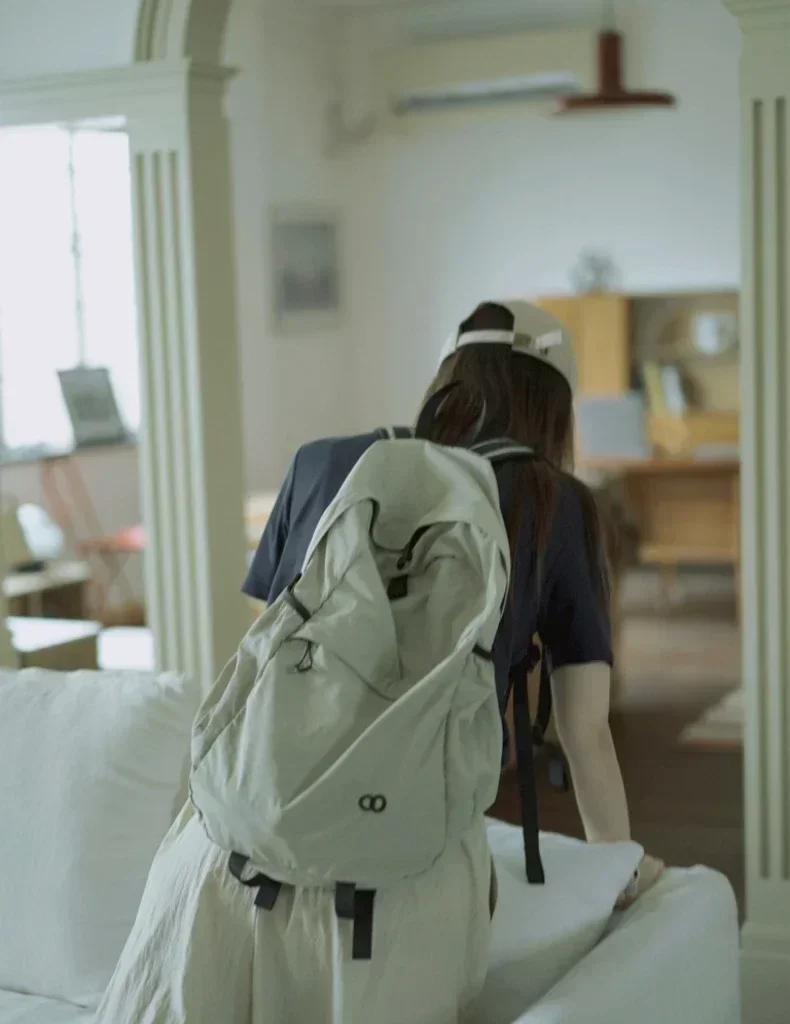 Повседневный портативный водонепроницаемый нейлоновый рюкзак для мужчин и