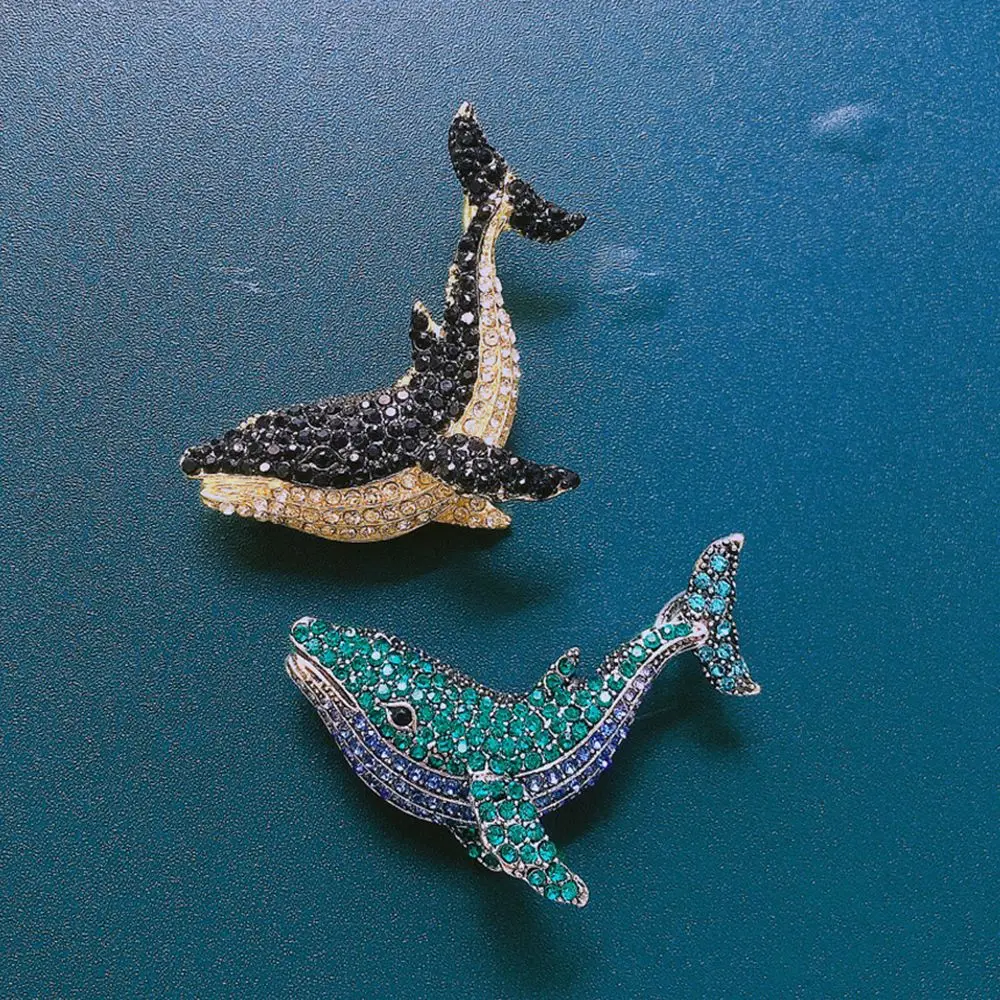

Fashion Metal Brooches For Women Rhinestone Whale Fish Brooch Jewelry Big Banquet Clothes Pin And Scarf Clip