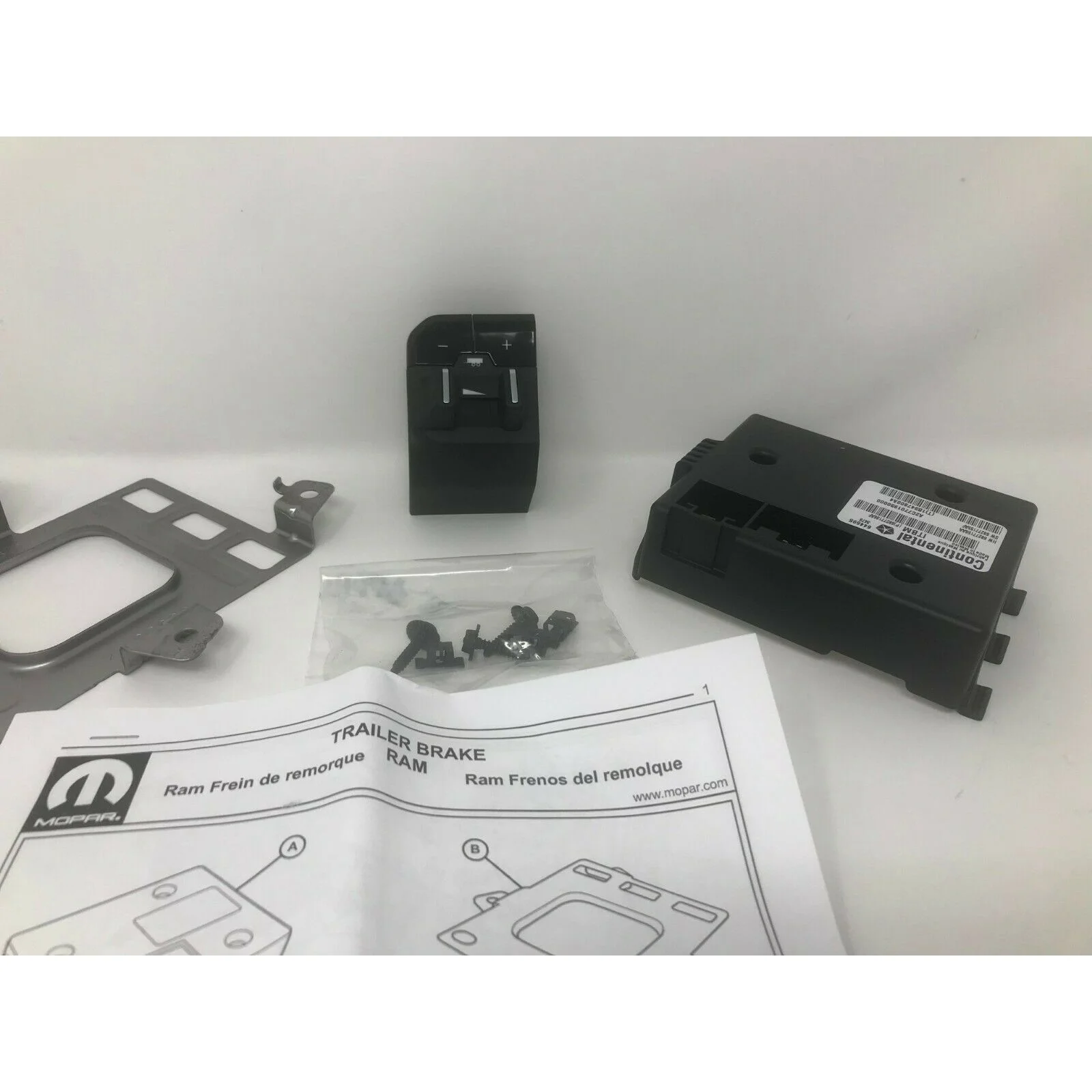 82215278AE интегрированный модуль управления тормозом прицепа с переключателем для