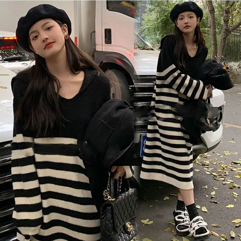 New 2023 High Quality Sweater Dress for Women Mid-calf Striped O-Neck Pullovers Thick Autumn and Winter Female Clothing X25