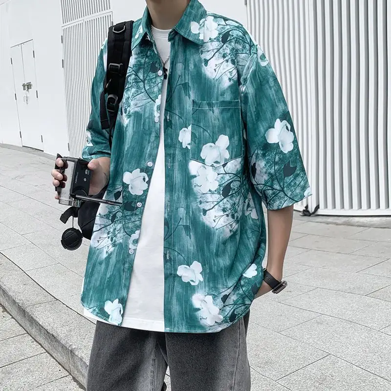 

E-BAIHUI Vintage Floral Men Shirts Short Sleeve Loose Hiphop Japan Style Shirts for Men Lapel Tie-dye Casual Couple's Clothing