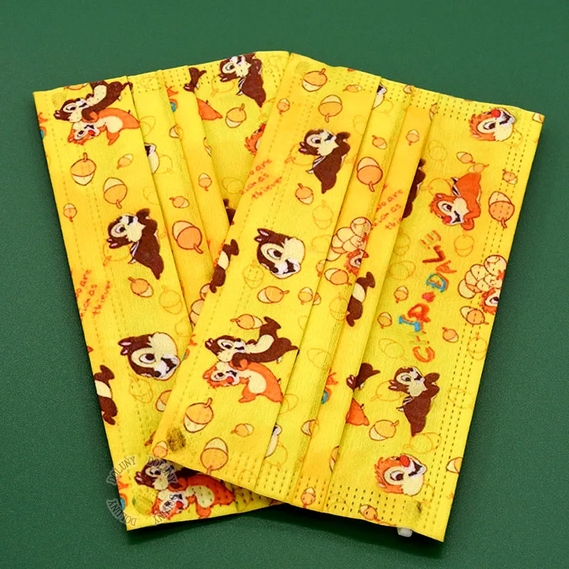 Маска одноразовая для взрослых пылезащитная противоаллергенная 3-слойная с