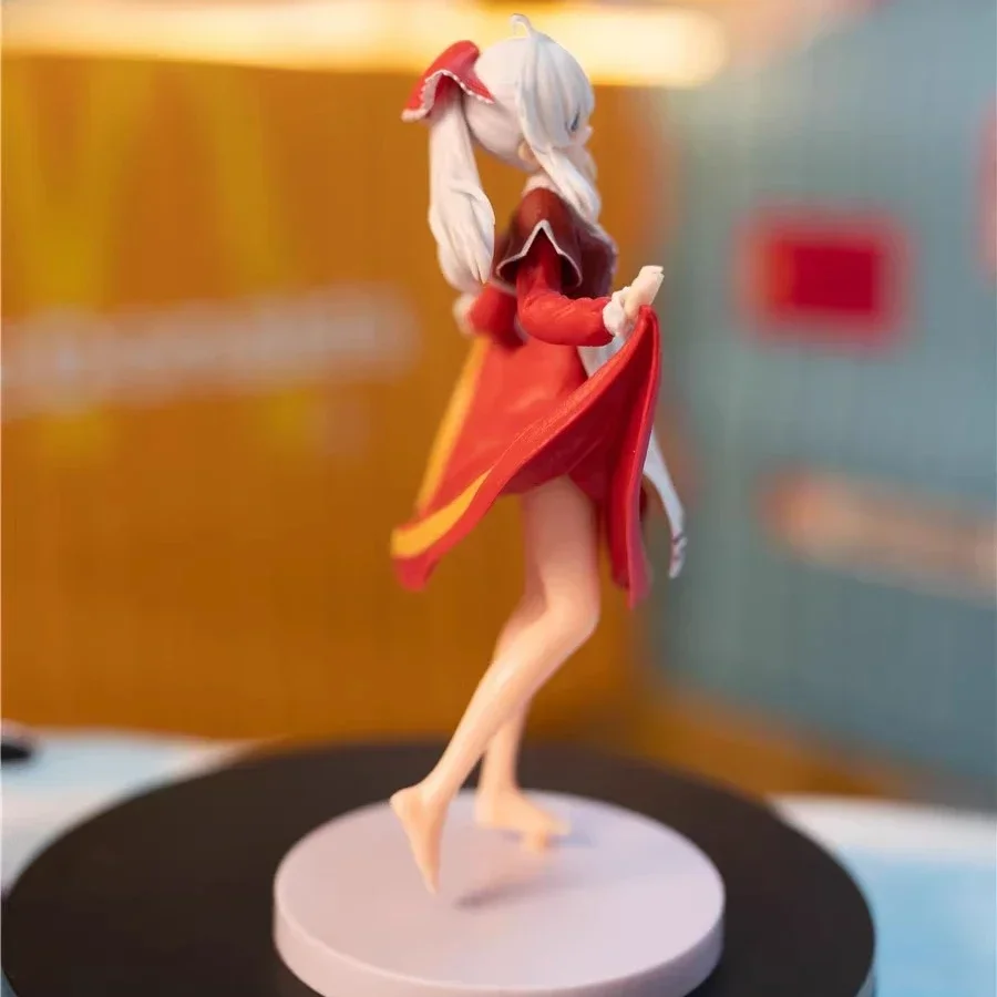 Экшн-Фигурка Путешествие из элаины 18 см