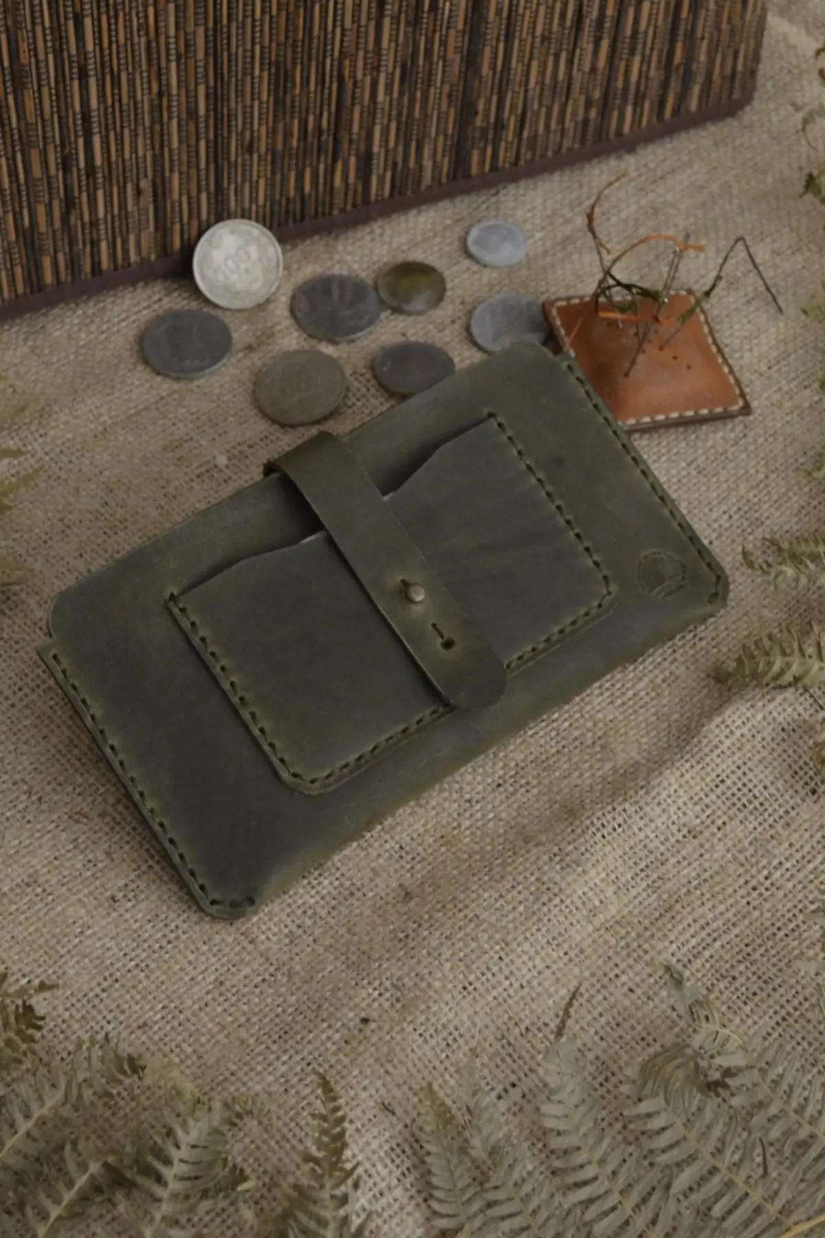 

Women's Wallet Handmade Genuine Leather Luxury Design Fashion Coin Purse Simple Card Holder Wallet