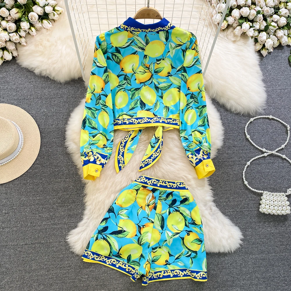 

Женский модельный комплект из 2 предметов, блузка с длинным рукавом и перекрестным бантом и шорты с высокой талией, костюм, M6761, лето 2023