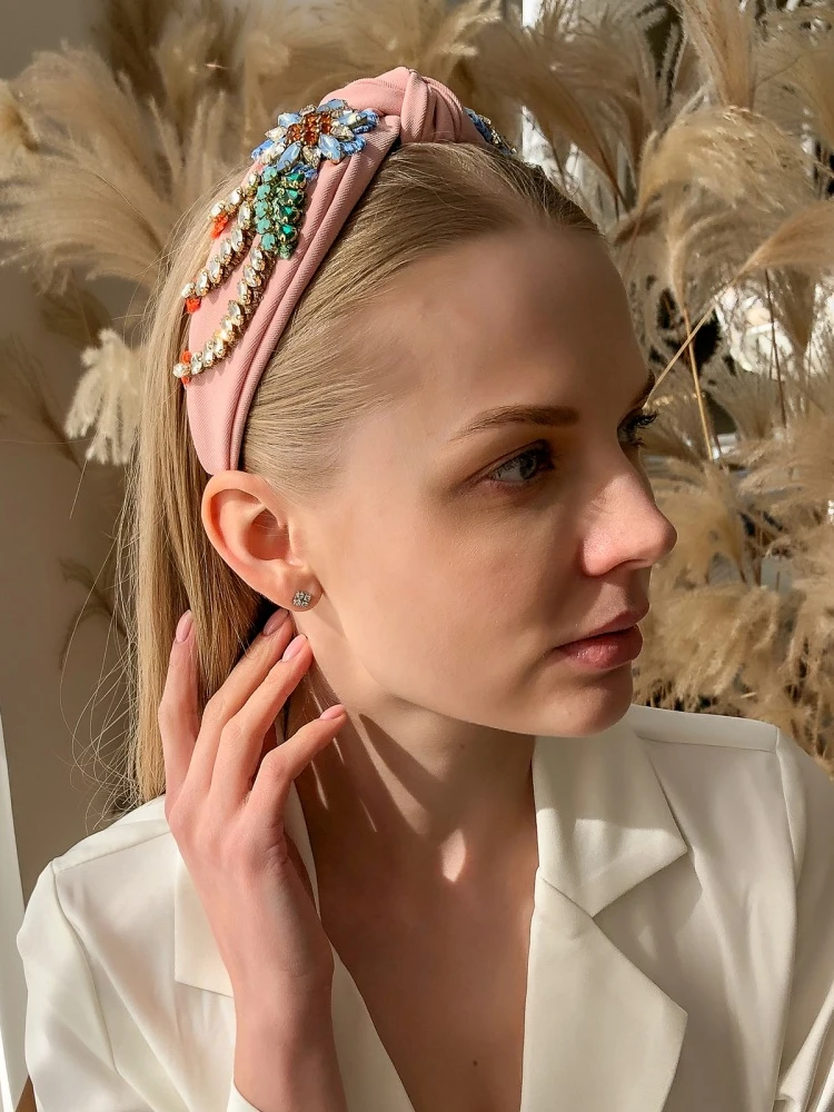 

European and American Fashion Creative Hand-stitched Diamond Inlaid Flower Fabric Hairband Female