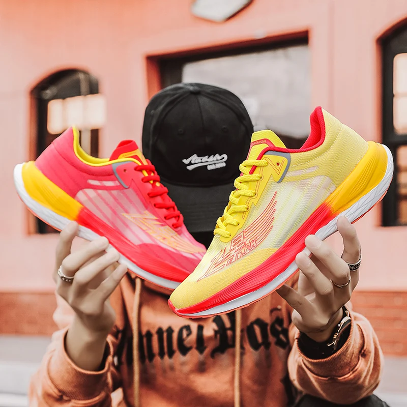 2023 New Men Flying Shadow Pro Marathon Racing Carbon Board Running Shoes Breathable Men's Shoes Sports Running Shoes 36-45