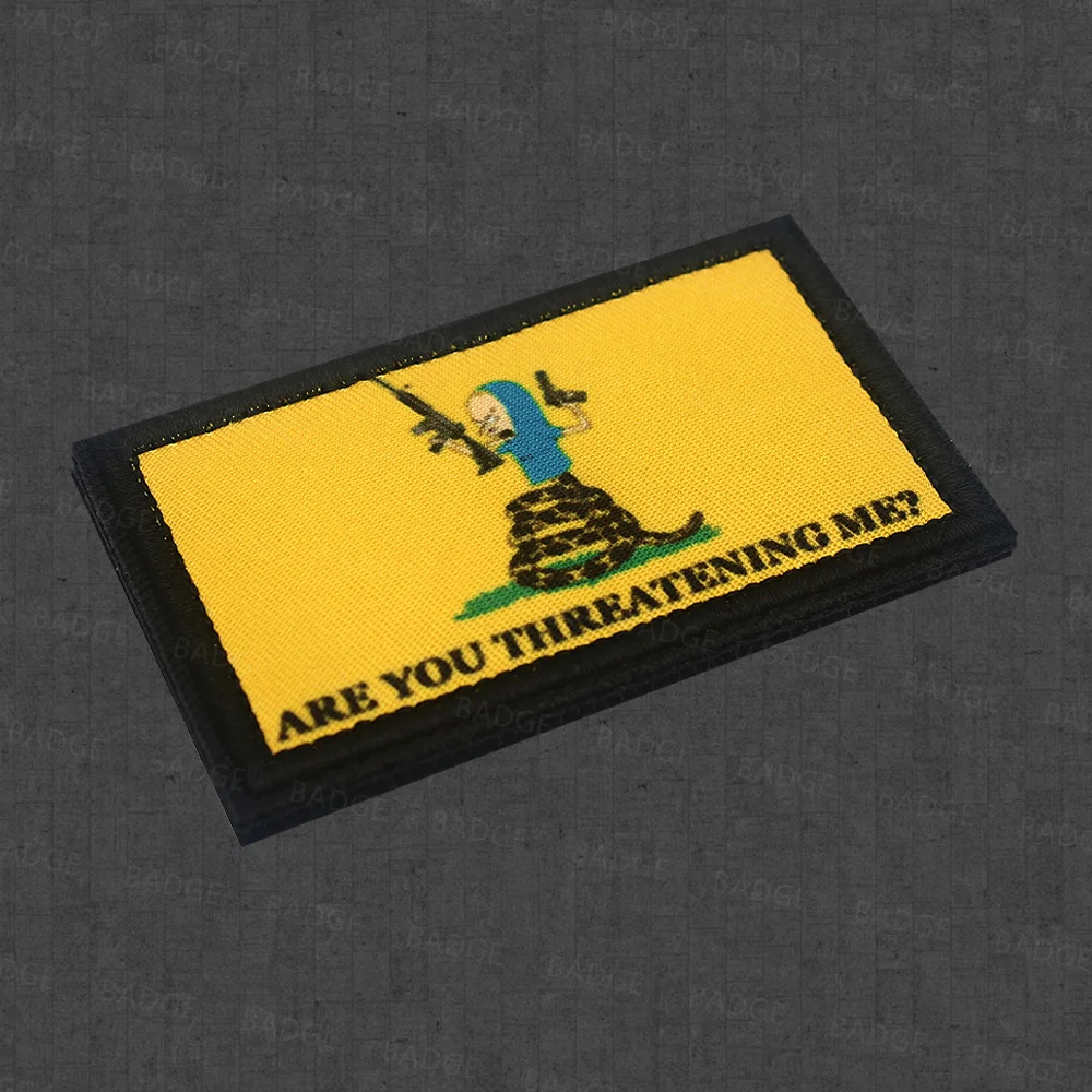 Забавная нашивка Человек-змеиный пистолет с петлей на крючке аппликация значок