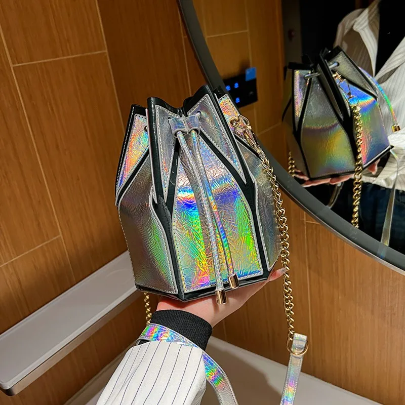 2023Genuine Leather Bucket Bag Fashion Women Shoulder Messenger Bag Middle-aged Female Mother Bag Leather Large-capacity Handbag