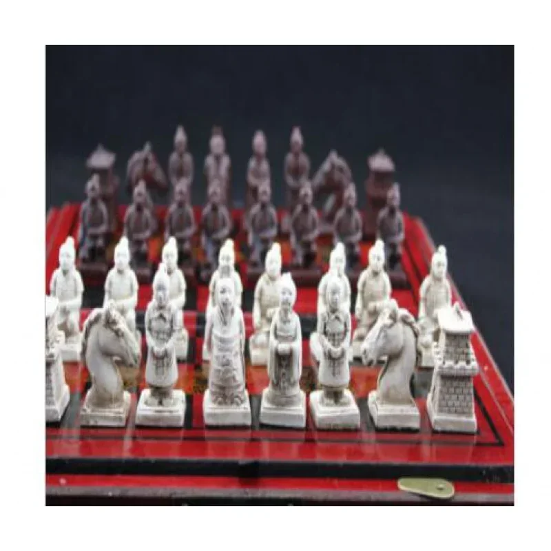 Шахматы терракотовые 32 шт. в красной коробке бронзовая фабрика Чистая латунь