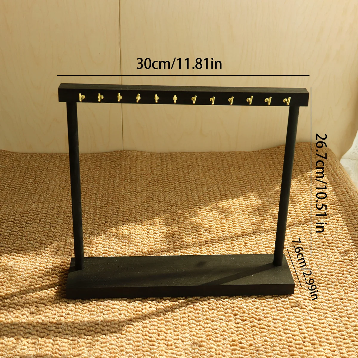 

Деревянный органайзер для украшений