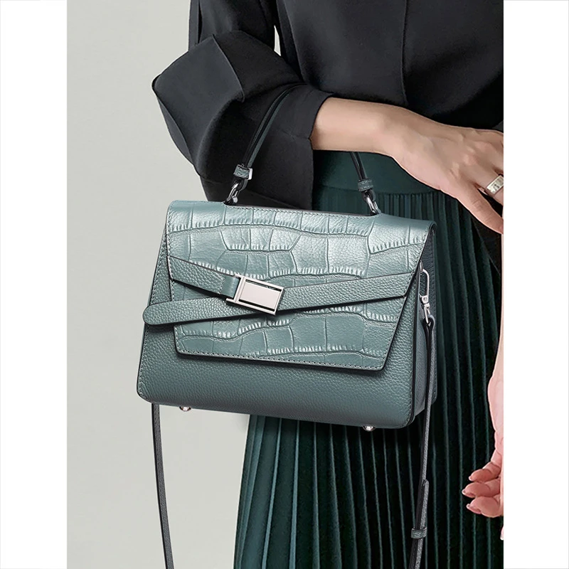 Fashion Lock Design Crocodile Pattern Women Handbag Cowhide Genuine Leather Female Shoulder Bag Top Quality Gray Commuter Tote