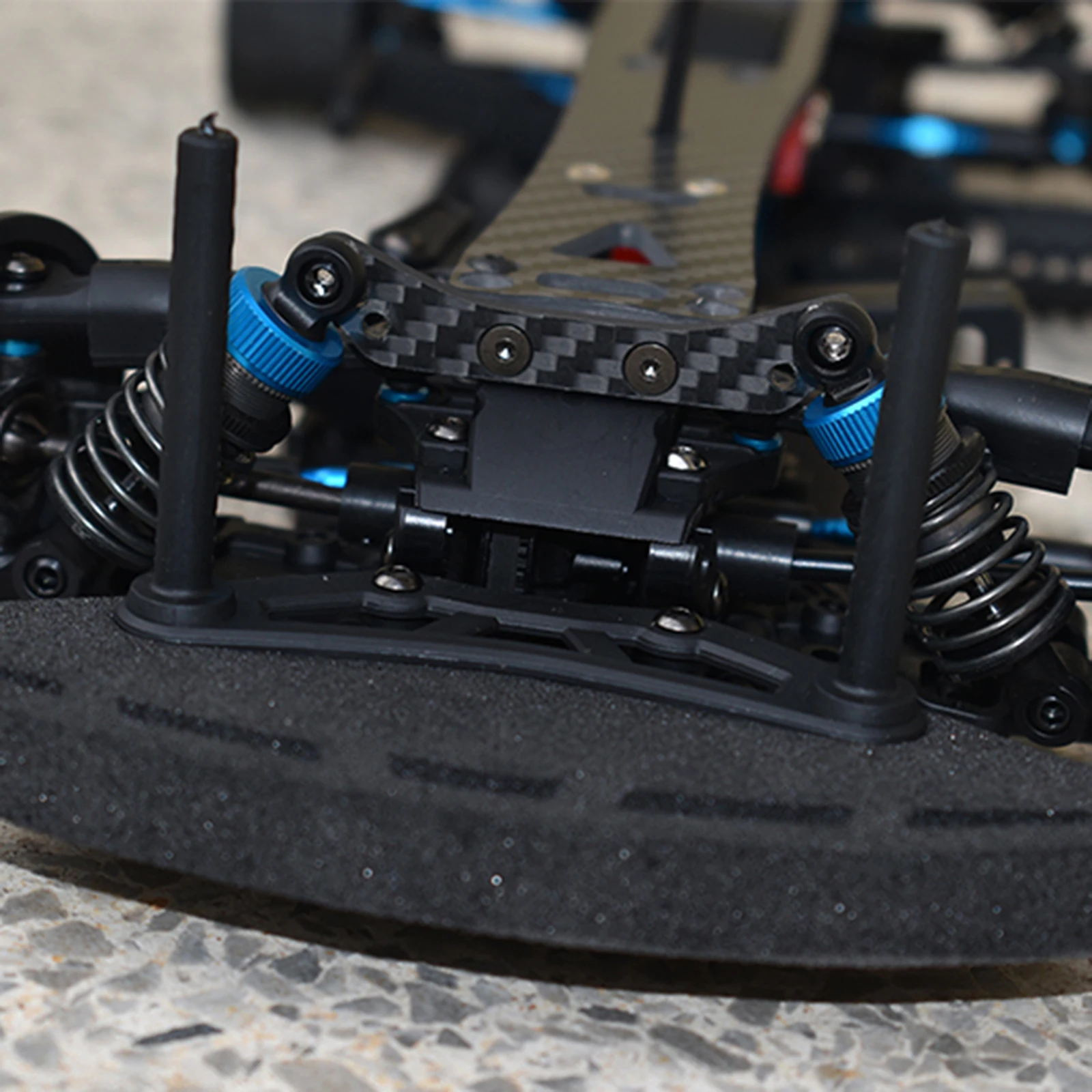 

Передний/задний амортизатор из углеродного волокна, Крепежная пластина, демпфирующая пластина для Tamiya TA08 Pro масштаб 1/10, радио 4WD