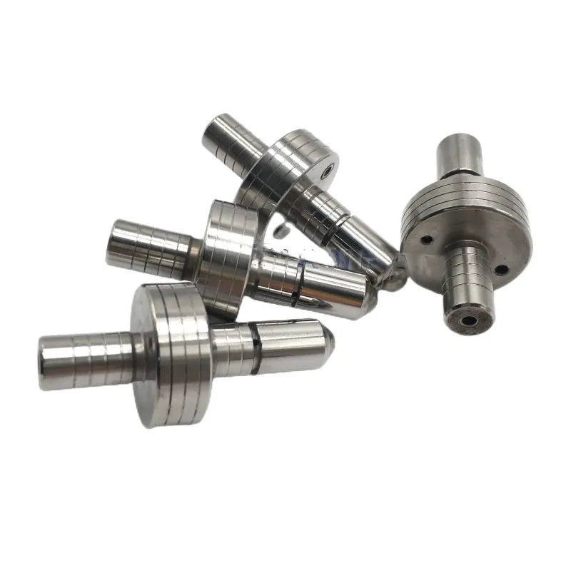 Рисунок 4 - Аксессуары для экскаватора Kobelco