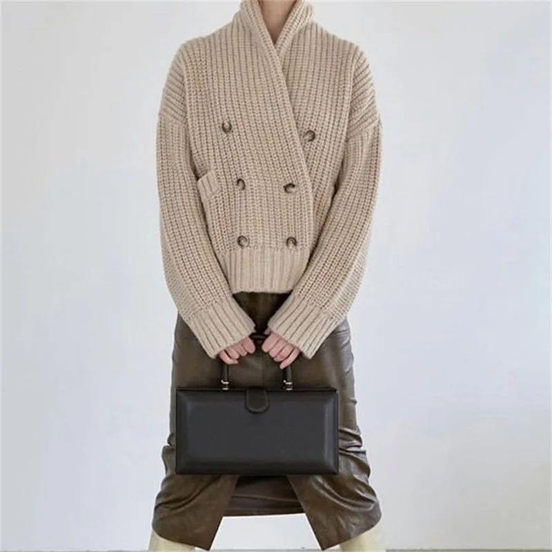 

Light Luxury Socialite French Unique Super Fairy Heavy Industry Temperament Comfortable Sweater
