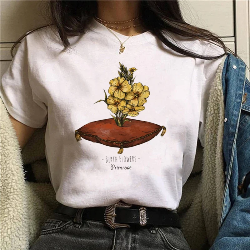 

Yellow Flower Cute Summer Short Sleeve Casual T-shirt Top Fashion Shirt Women T-shirt Women T-shirt Women Pattern T-shirt.