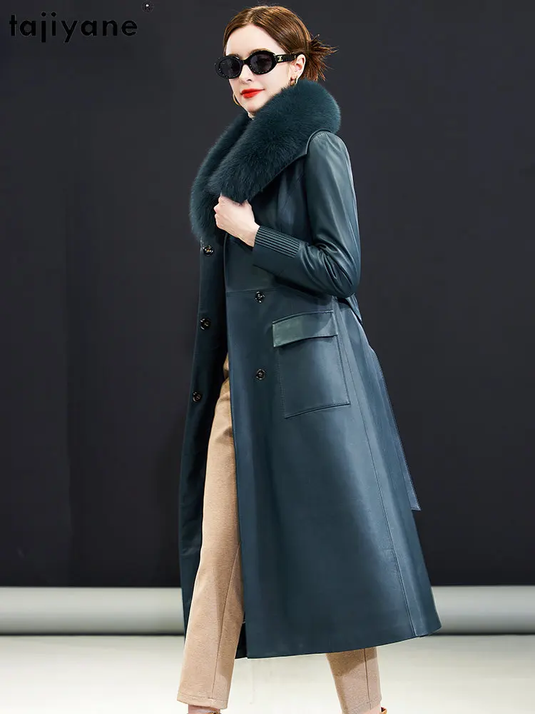 Рисунок 3 - Женский пуховик средней длины Tajiyane