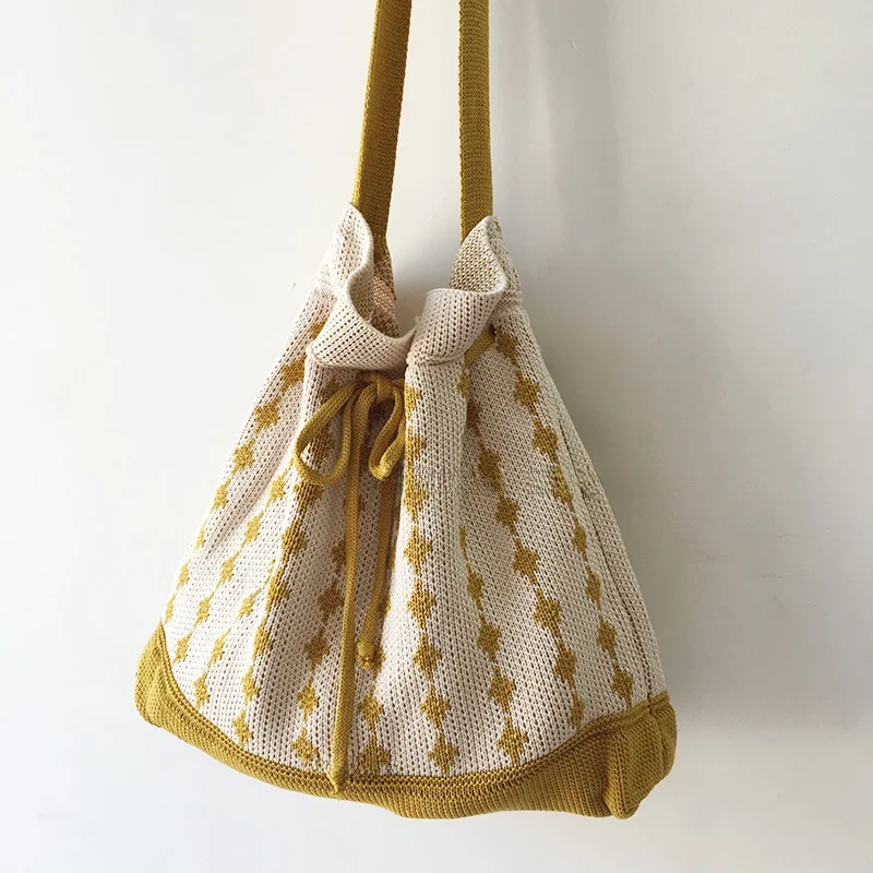Южная Корея Ins Плед контрастного цвета Сумка-ведро Вязаная сумка на плечо