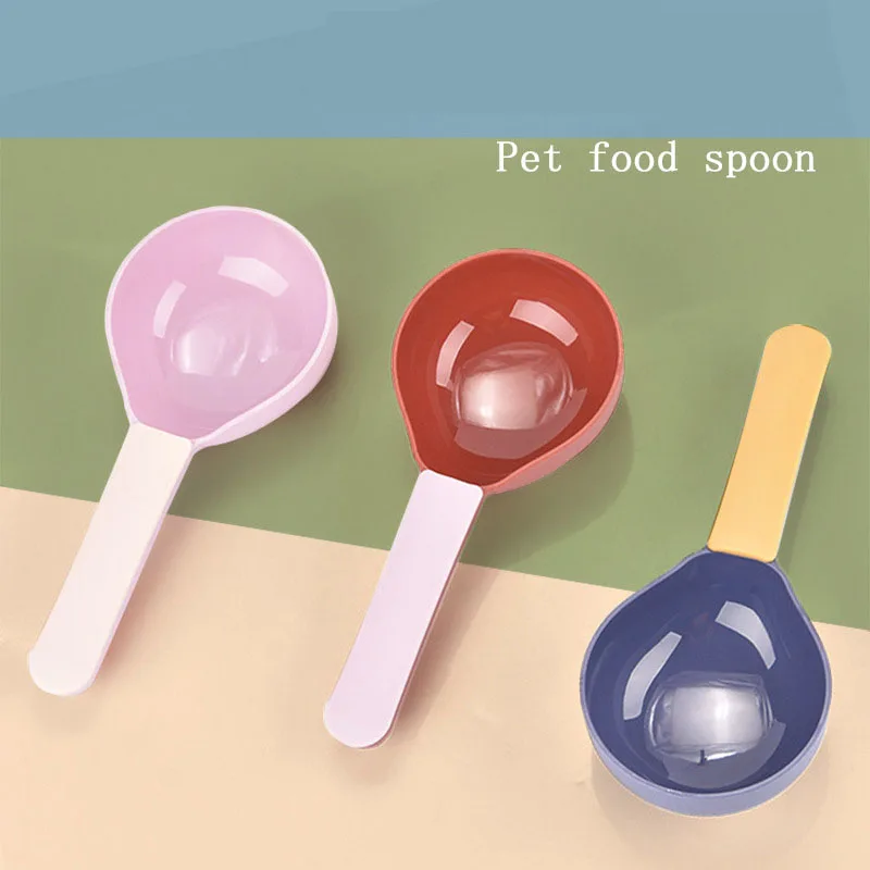 

Multifunctional Dog Food Spoon Pet Feeding Spoon With Sealed Bag Clip Creative Measuring Cup Curved Design,Easy To Clean
