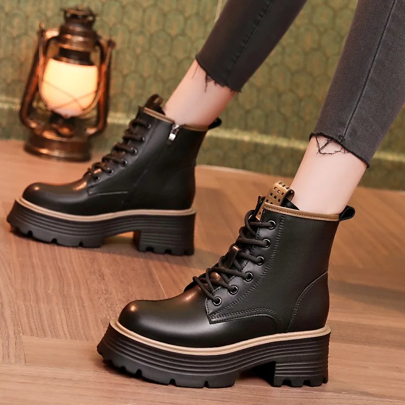 Thick Soled Boots Women's 2023 New Winter Plush British Short Boots Spring and Autumn Single Boots Fashion Boots