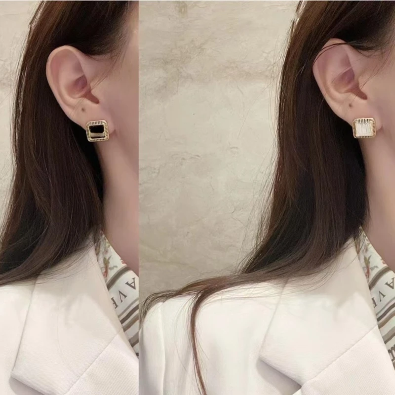 

Luxury Goods G Style Prototype Female Titanium Steel Earrings Accessory Single Item Fashion Design Style Single Item