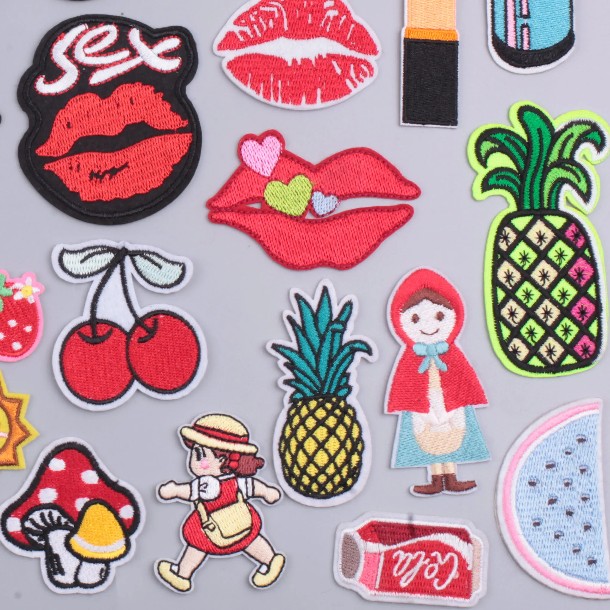 

Cartoon Girls Fruit Embroidered Patches for Clothing Thermoadhesive Patches Iron on Patches Sewing Badges Anime Diy Appliques