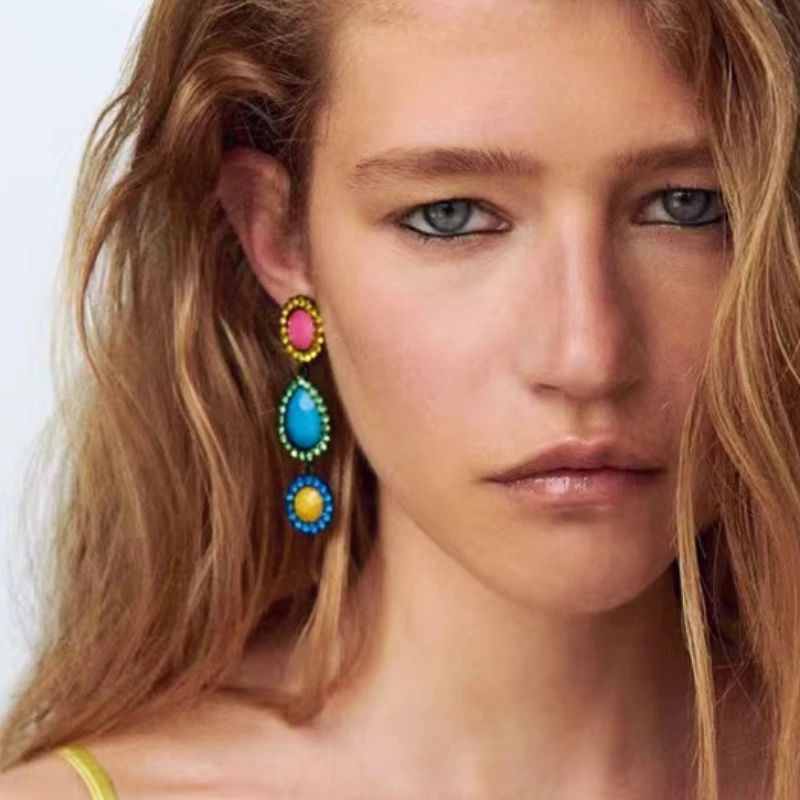 

Fashion Creative Colored Water-drop Long Earrings for Woman