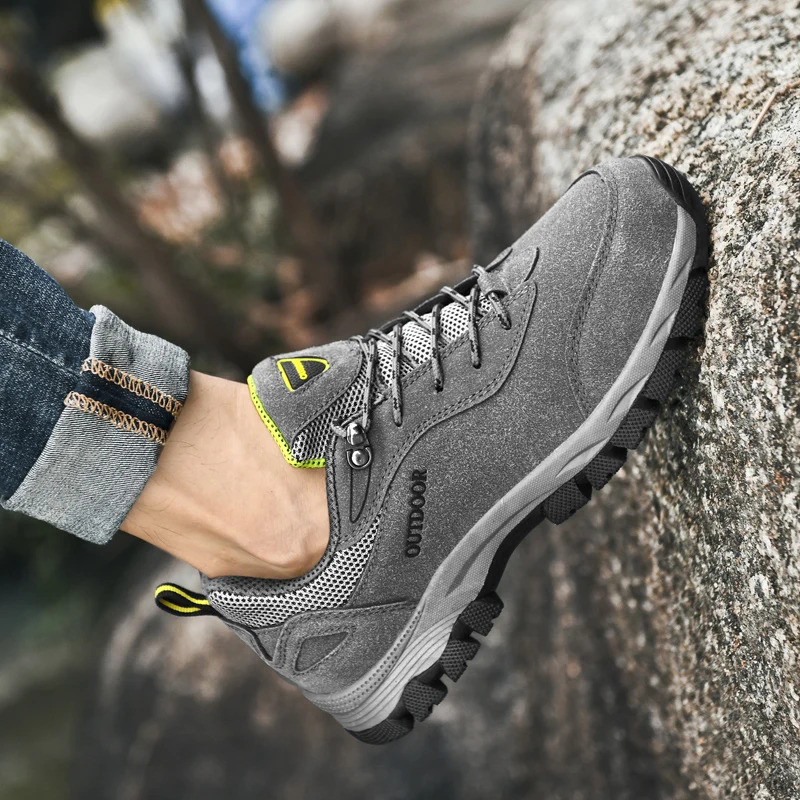 Men Outdoor Shoes Platform Leather Tactical Work Shoe for Man 2021 Fashion Hiking Winter Male Ankle Boots Big Size Free Shipping