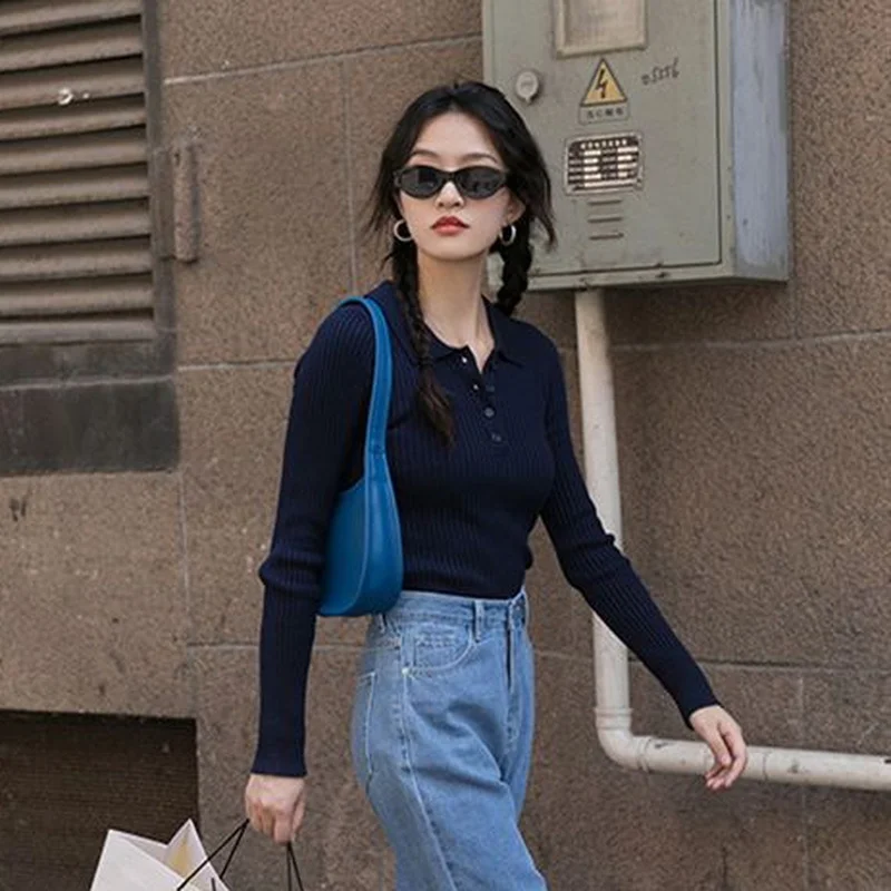 2024 женский свитер пуловер зимний укороченный белый вязаный топ на пуговицах для