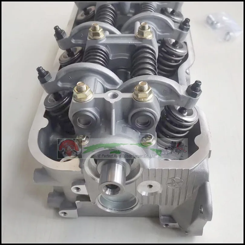 DDD 4ZE1 910 511 или 516 512 Полная головка блока цилиндров 82144 897129631 Для Isuzu Trooper 2