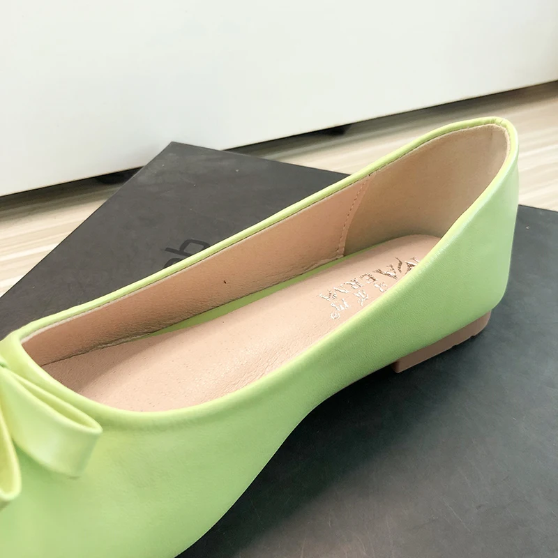 Туфли женские кожаные на плоской подошве без застежки с бантом - купить по