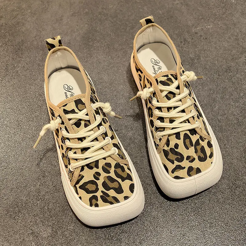Wide Feet Square Toe Canvas Loafers Women's Leisure Lace Up Sneakers Platform Leopard Zebra Print Shoes Student Running Shoes