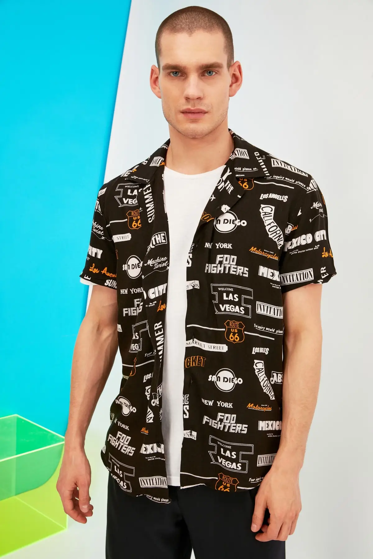 

Trendyol Male Regular Fit Apaş Collar Shirt TMNSS21GO0074