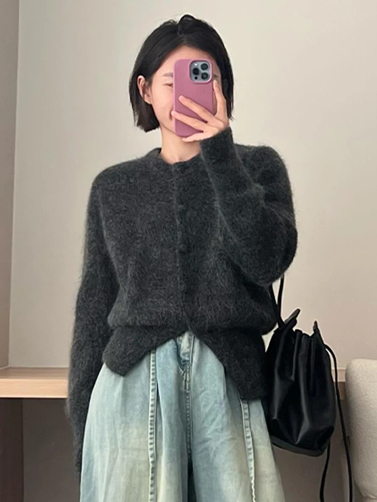 Женский свободный трикотажный свитер с длинным рукавом и круглым вырезом