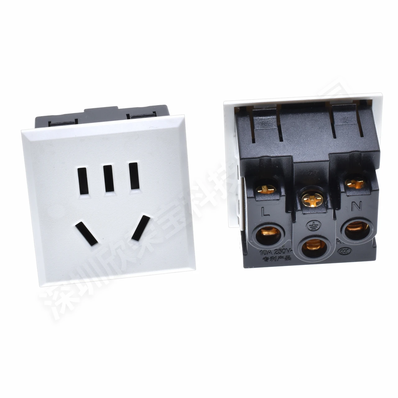 

Австралийская розетка FT-001A 10А 220В