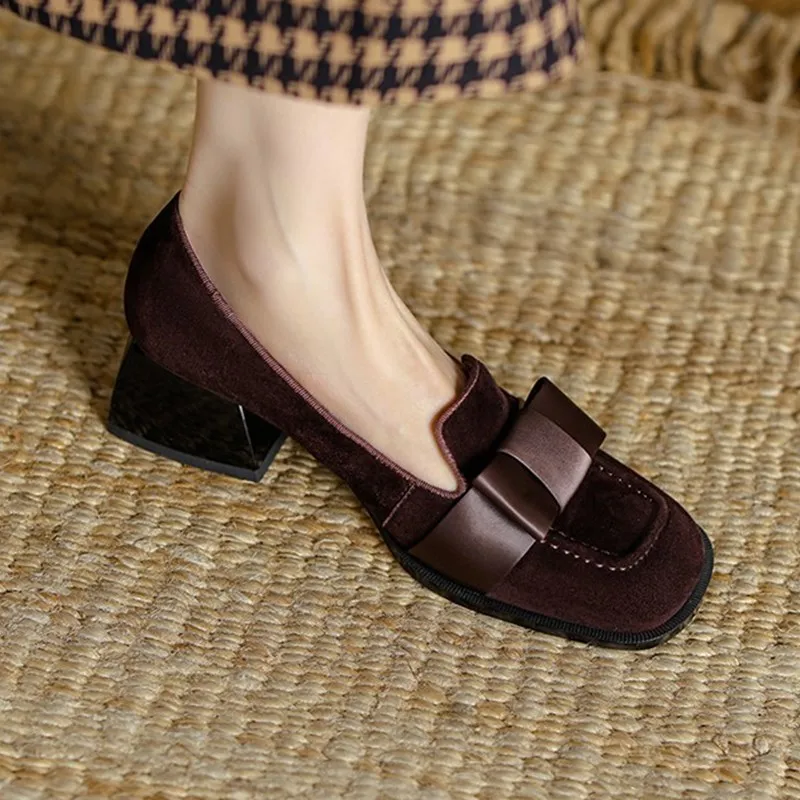 

Женские туфли из натуральной кожи, на толстом каблуке, с квадратным носком, без застежки