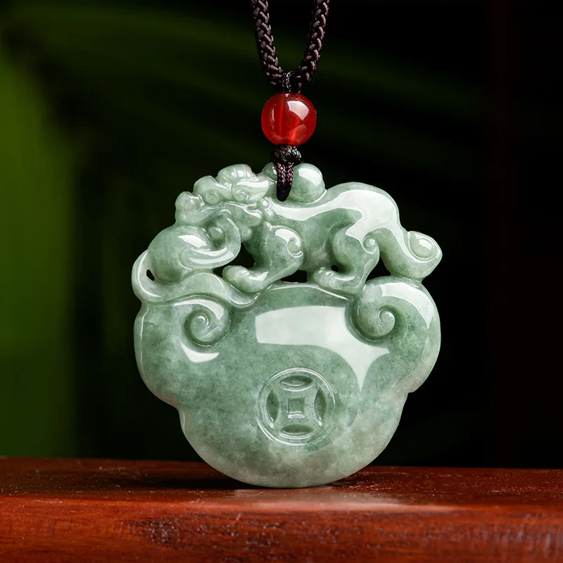 

Jia Le/Hand-Carved/Natural Jade Lucky Bean Green Pixiu Emerald Necklace Pendant Fine Jewelry Men Women Accessories Amulets Gift