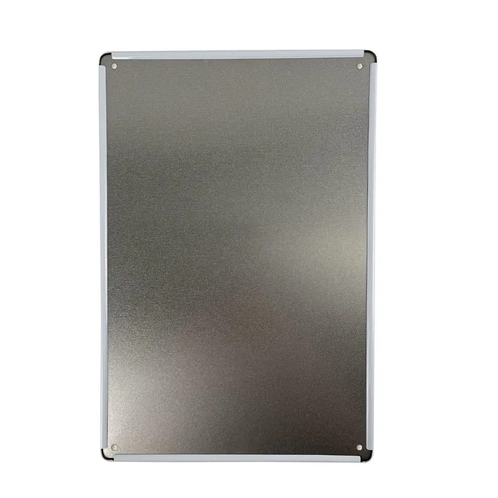 Металлический знак Milwaukee