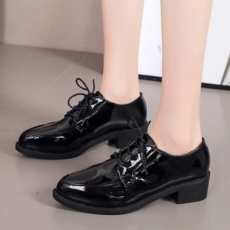 

Осенние женские туфли-оксфорды на плоской подошве 2022 черные Ретро студенческие туфли на низком каблуке офисная повседневная черная Студен...