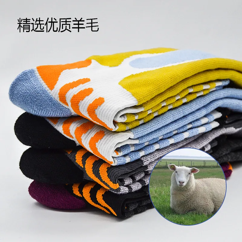 Wool Ski Socks Outdoor Sports Ski Socks Long Knee High Hiking Warm Breathable Quick-drying Socks for Skiing Outdoor Cycling