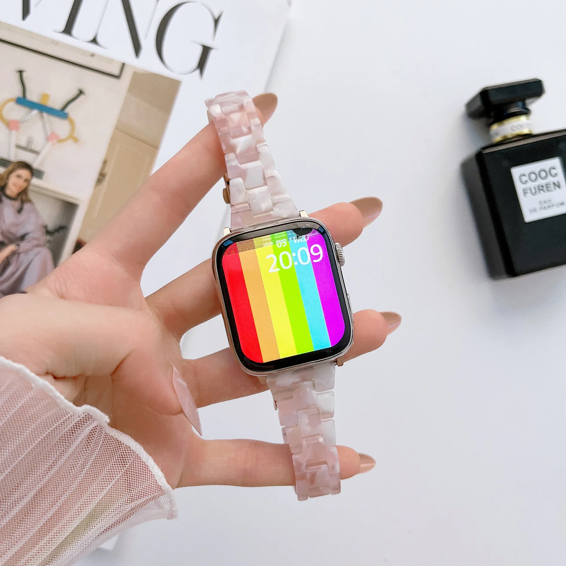 

Ремешок резиновый для Apple Watch Band 41 мм 45 мм 44 мм 40 мм 42 мм 38 мм, тонкий браслет-петля для смарт-часов Iwatch Series 7 6 Se 5 4 3