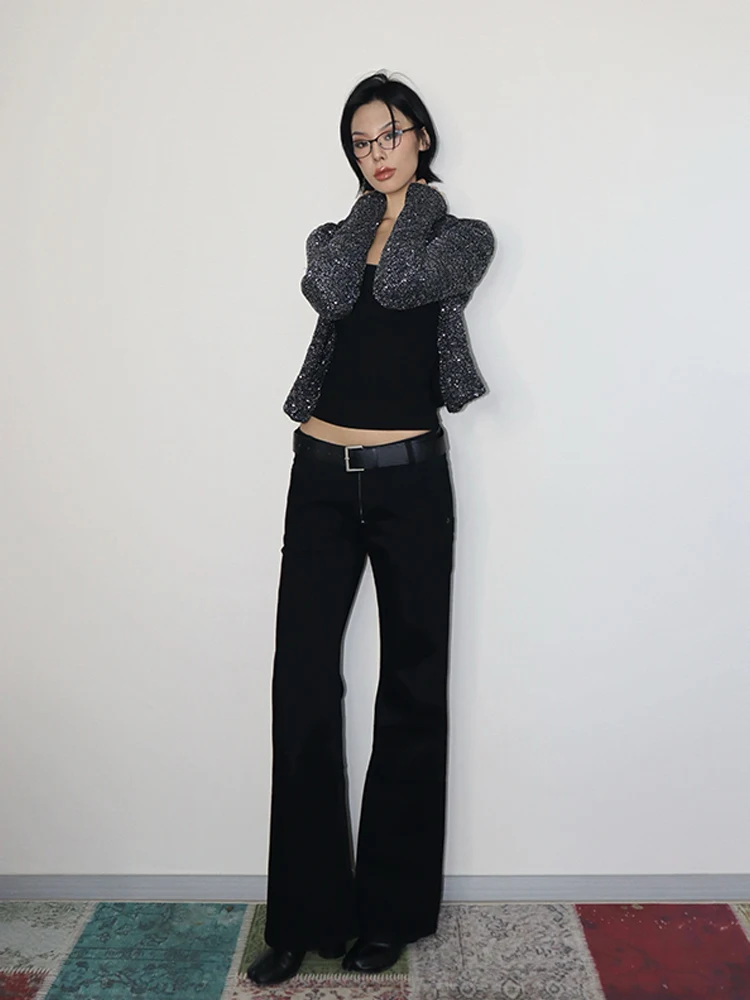 Vanessa Lab со слегка расклешенной черной талией узкими и длинными ногами