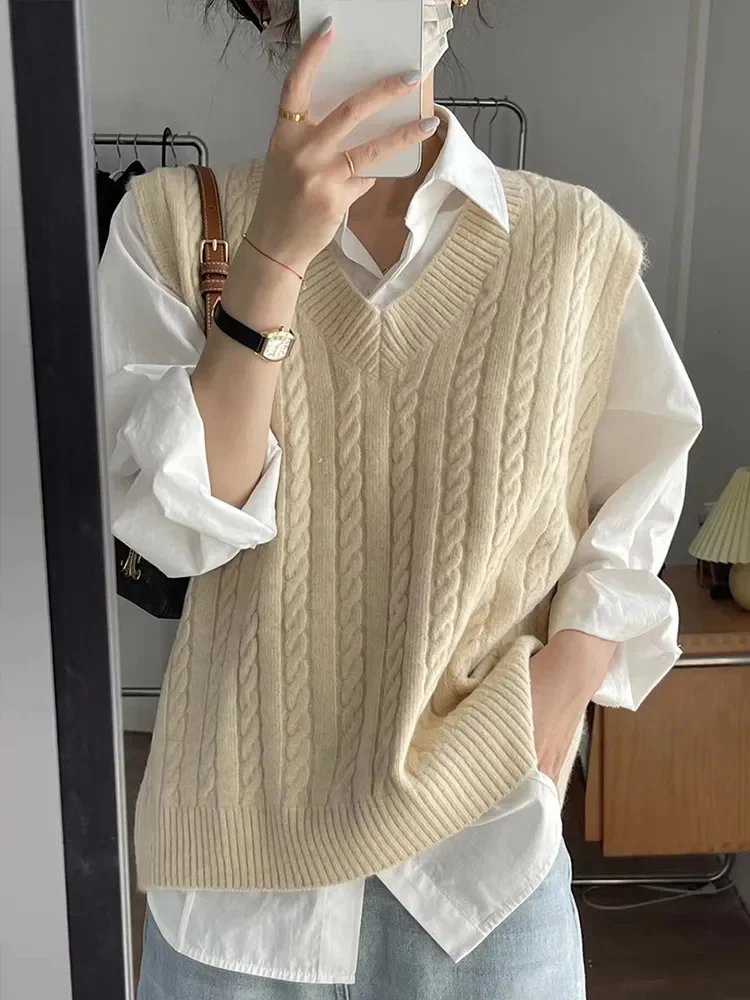 

Knitted V Women Spring Autumn Vintage Casual Preppy Style Sleeveless Sweater Female Korean Loose All-match Waistcoat