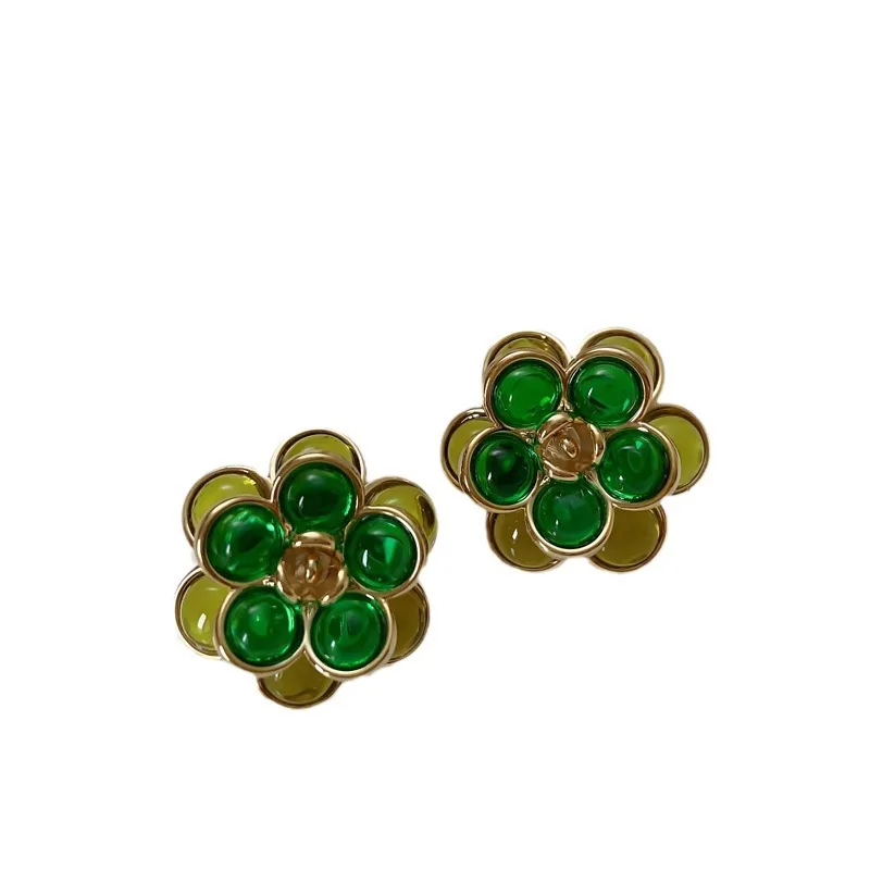 Ретро-гонконгский стиль зеленая глазурованная контрастная трехмерная серьга
