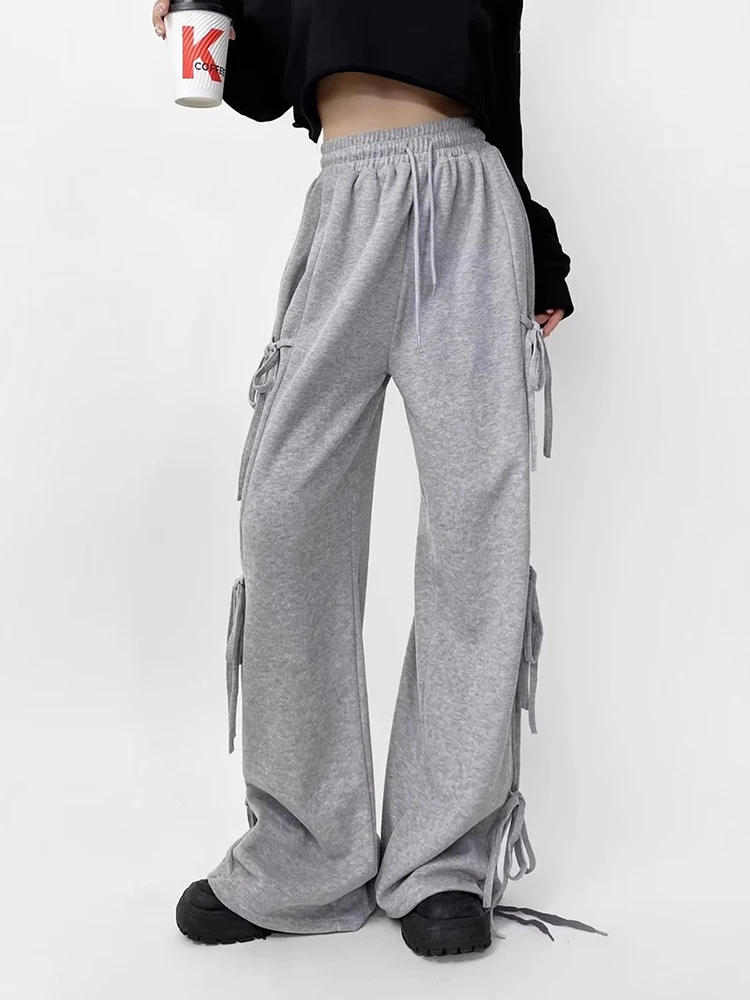 Широкие женские спортивные брюки REDDACHiC с лентами серые простые повседневные на