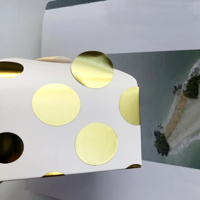 

Золотые круглые наклейки для ручной работы