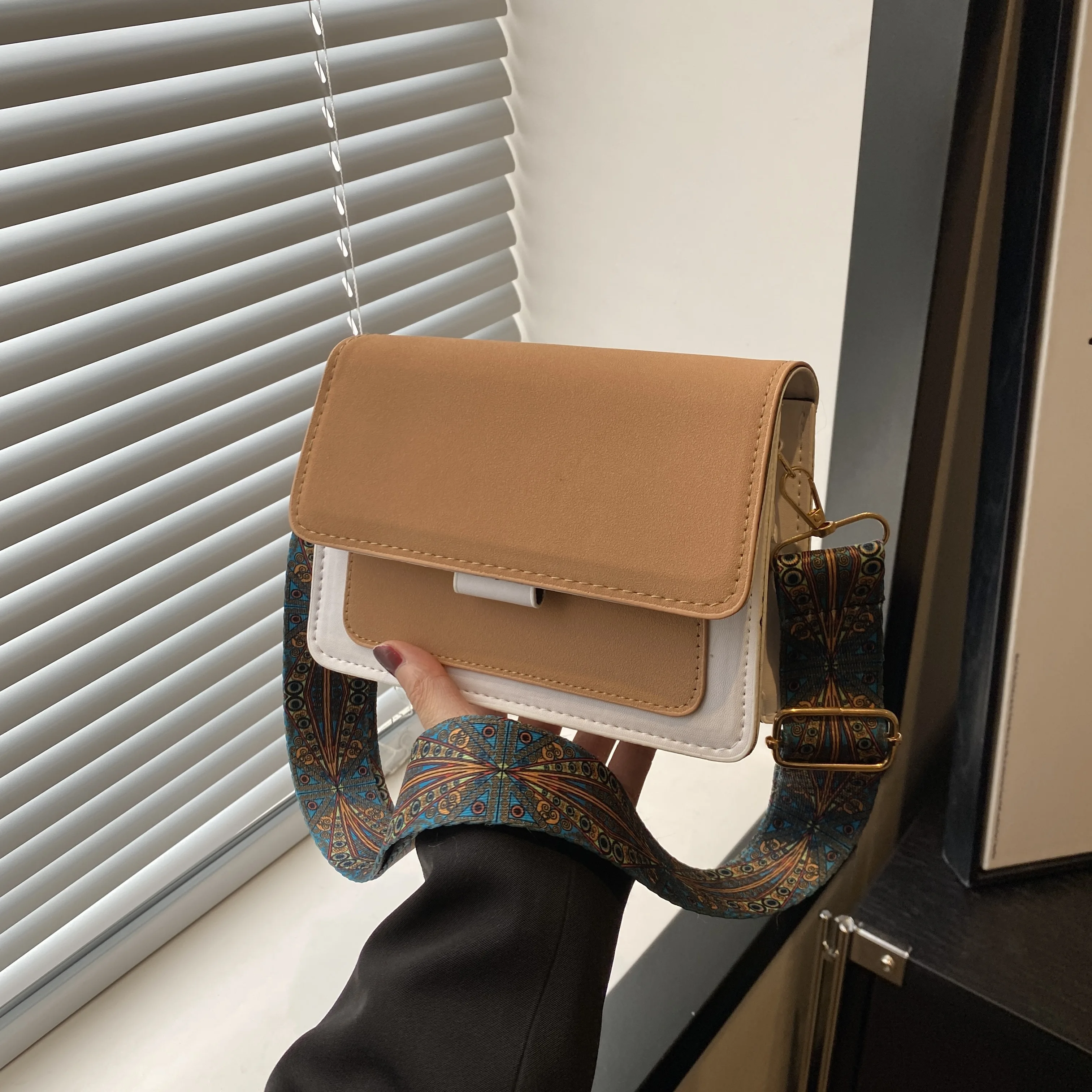 Женская модная повседневная роскошная сумка через плечо из искусственной кожи с