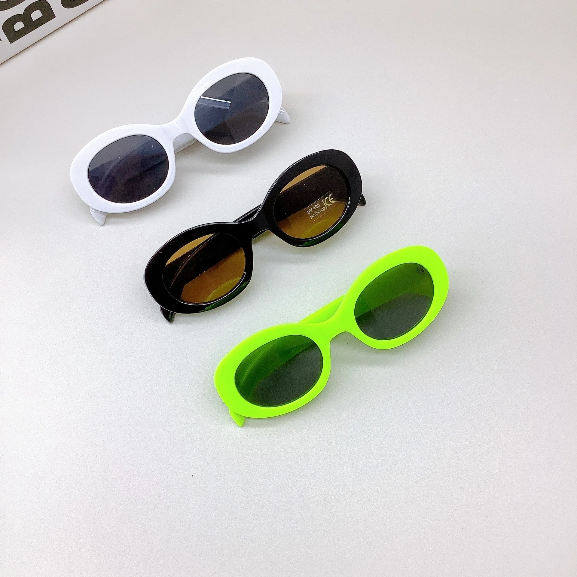 

frame oval New children's sunglasses fashionable fashion baby sunglasses same glasses