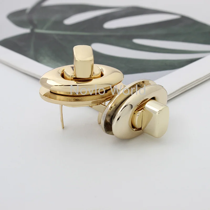 10-30 pieces 5 colors 34X20mm Regular Oval shape Twist lock for Handbag Turn lock DIY Leather Woman Bag Accessories
