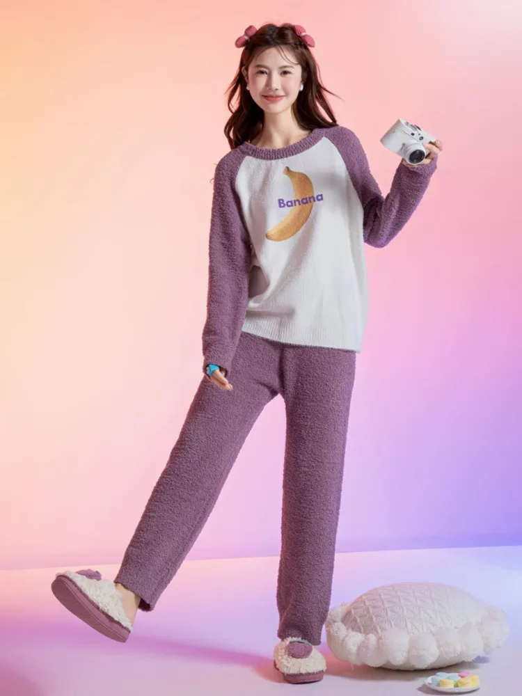 

[TXii Advanced Sense] Sweet Banana Pajamas Women's Winter Half Velvet Warm Coral Velvet Home Suit Can be Wearable